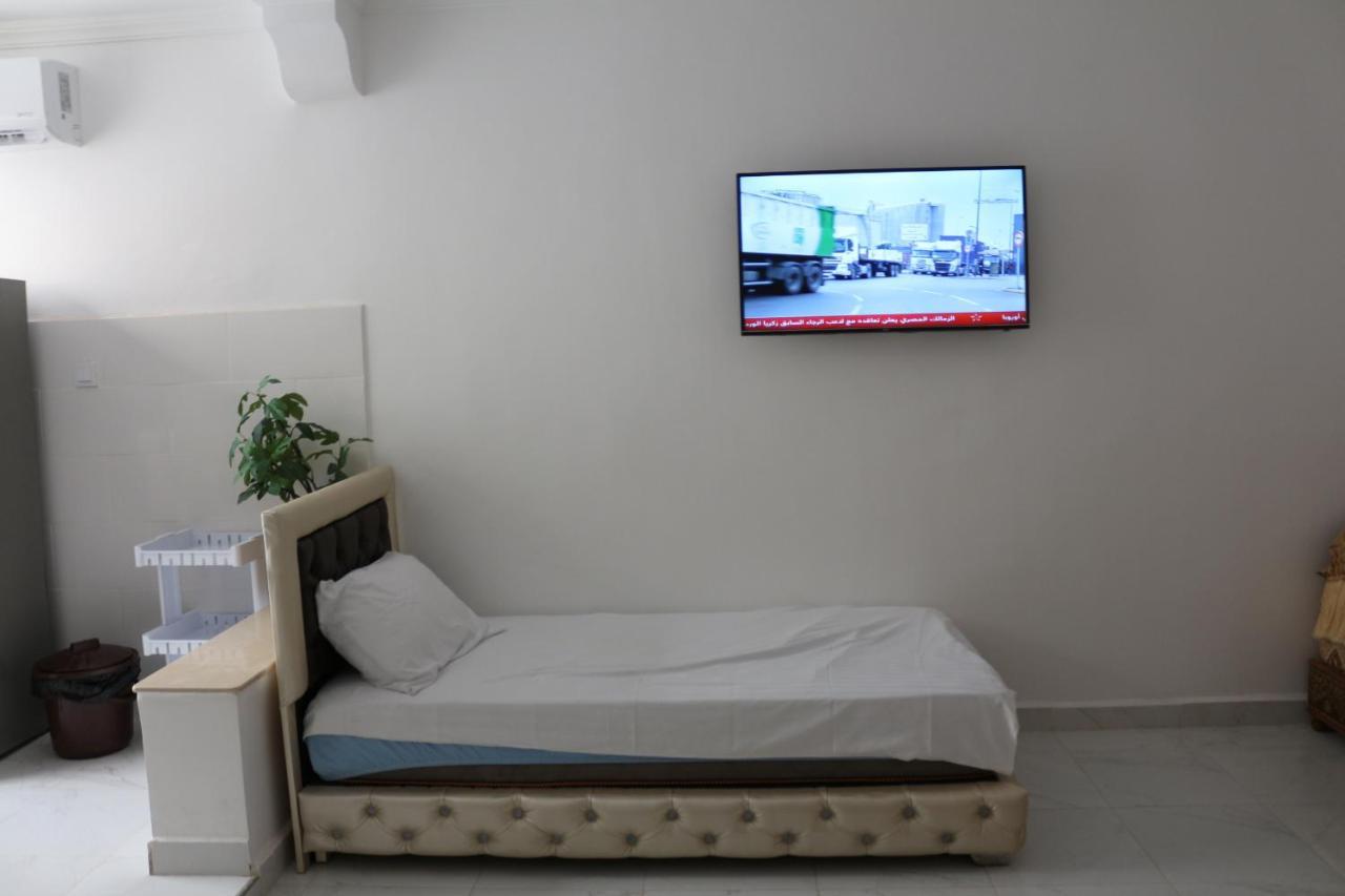 Studio Nador Near Of Lc Waikiki Klima Parking Wifi Exterior foto